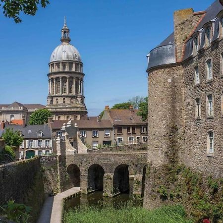 Aux Remparts De La Vieille Ville - 4P, Parking Boulogne-sur-Mer Eksteriør billede